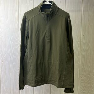 Lululemon Men’s 3/4 zip pullover. Large gently used.
